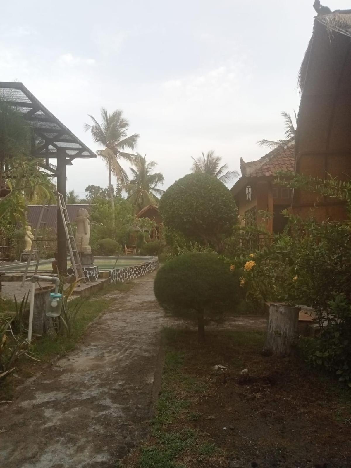 Bunga Bungalows Gili Meno Exterior photo