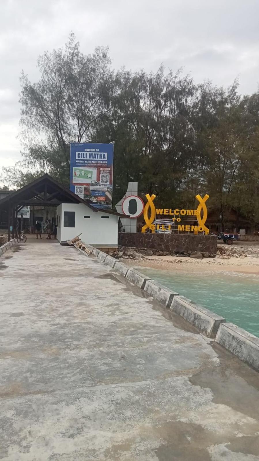 Bunga Bungalows Gili Meno Exterior photo